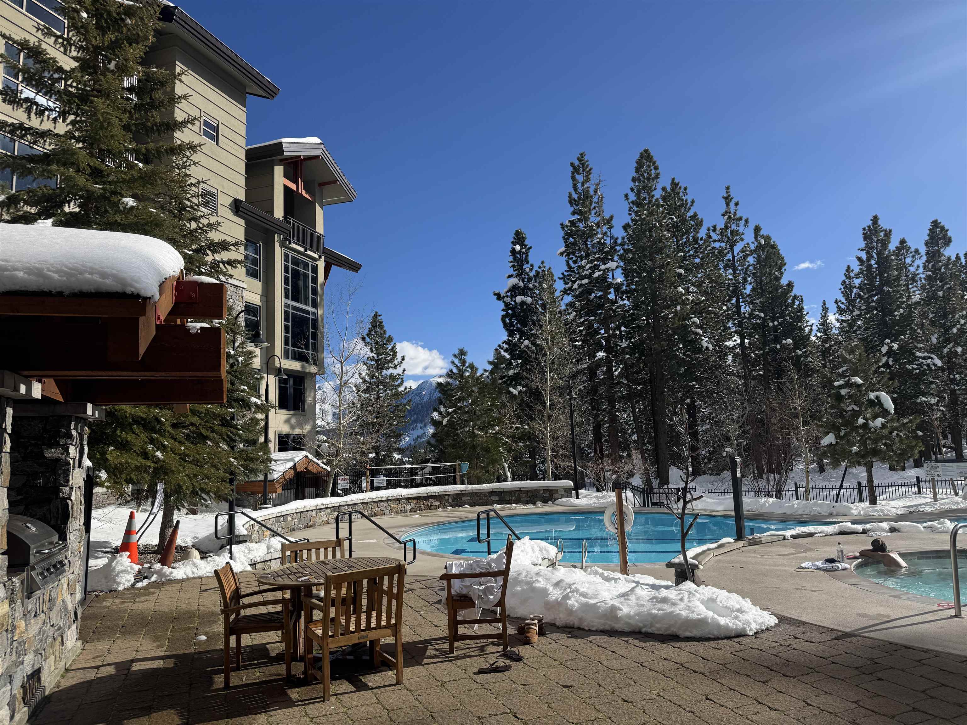 50 Hillside Drive Unit: 717