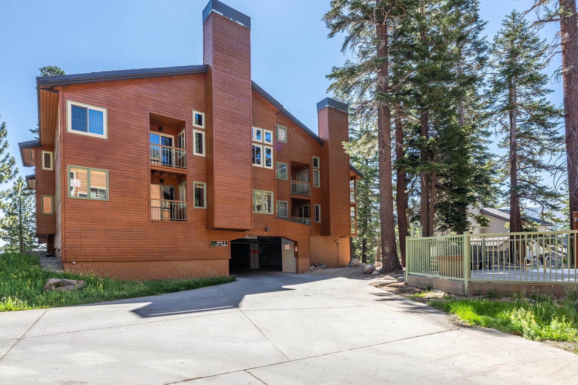 435 Lakeview Boulevard Unit: 84