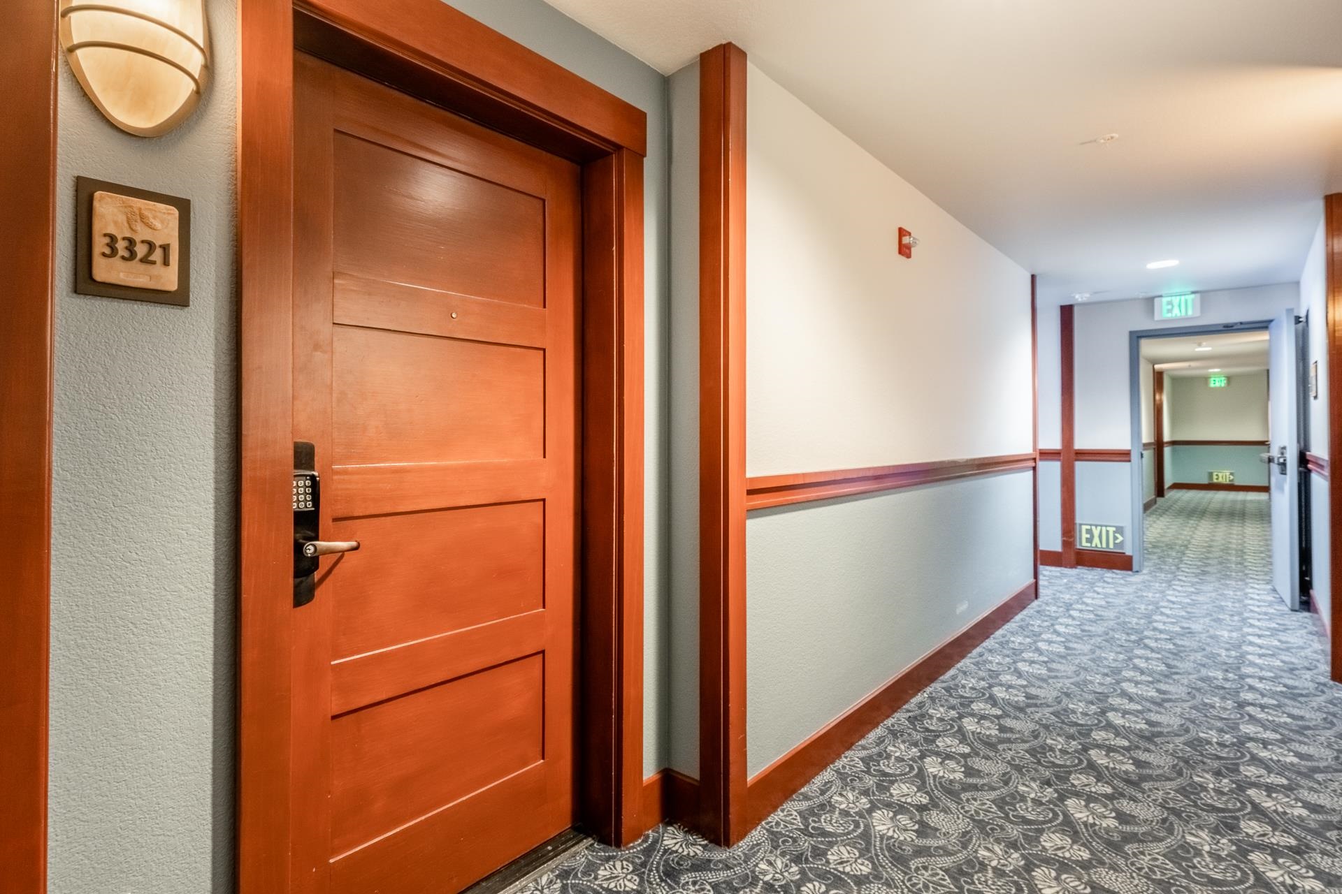 100 Canyon Blvd #3321