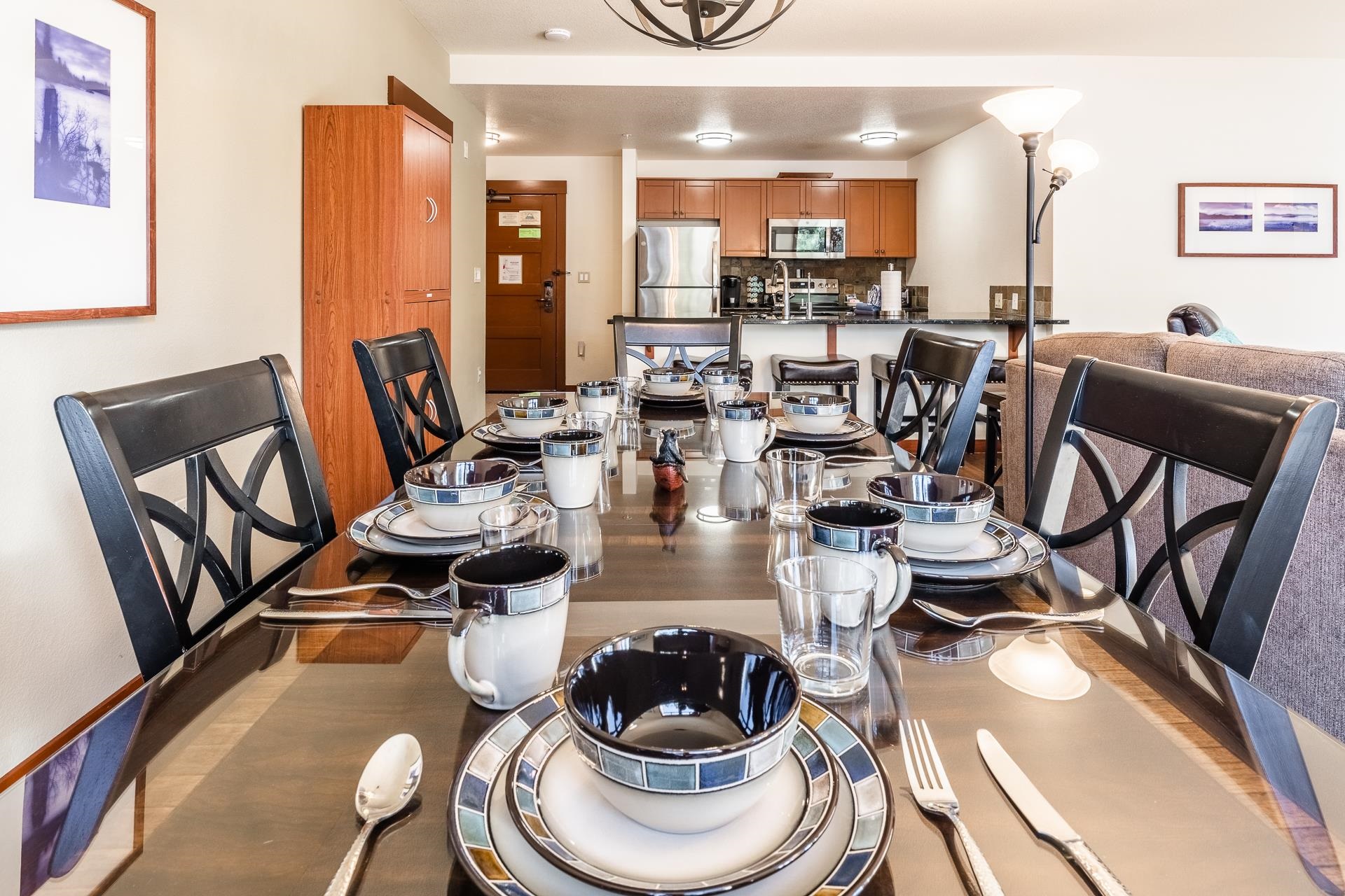 100 Canyon Blvd #3321