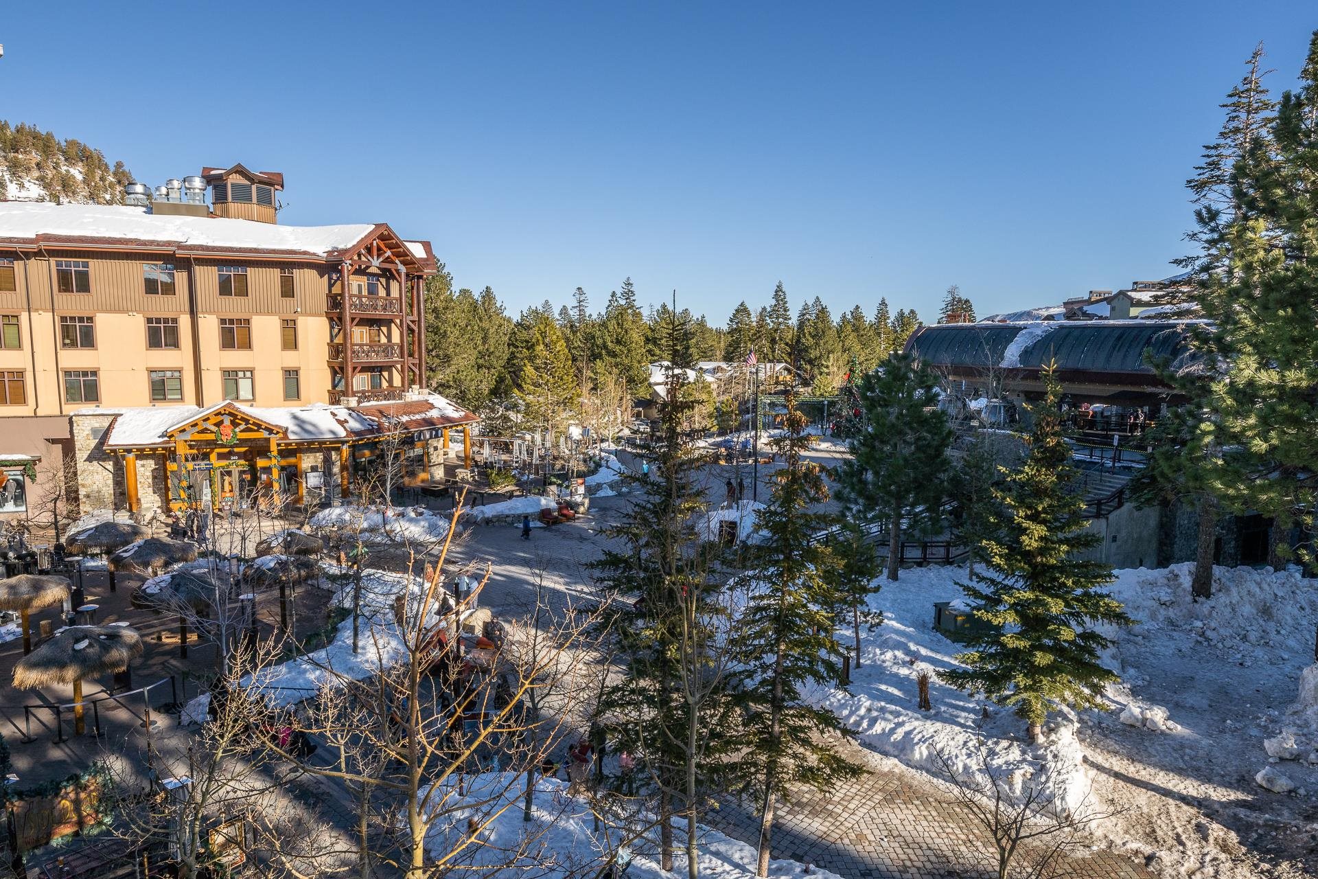 100 Canyon Blvd #3321