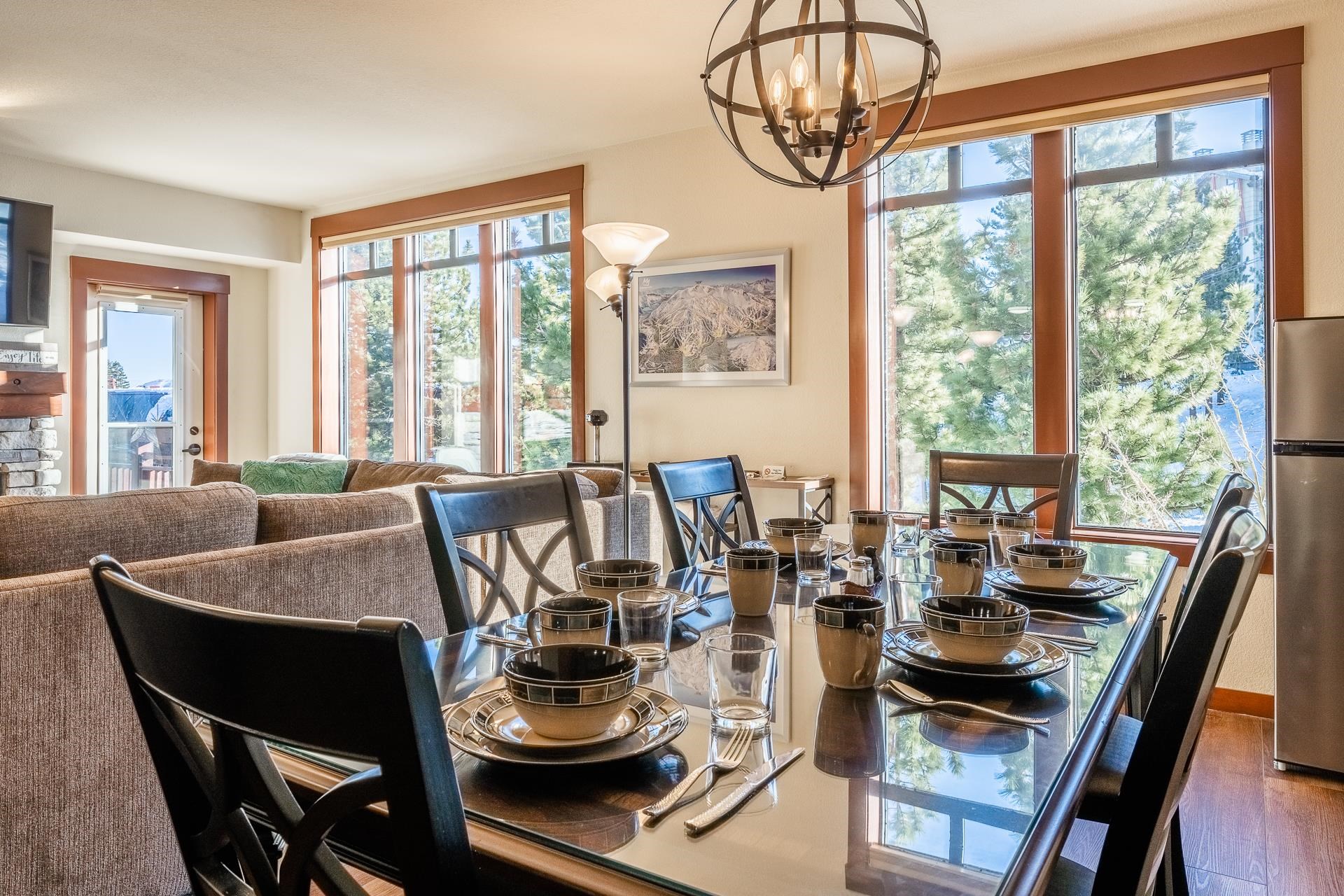 100 Canyon Blvd #3321