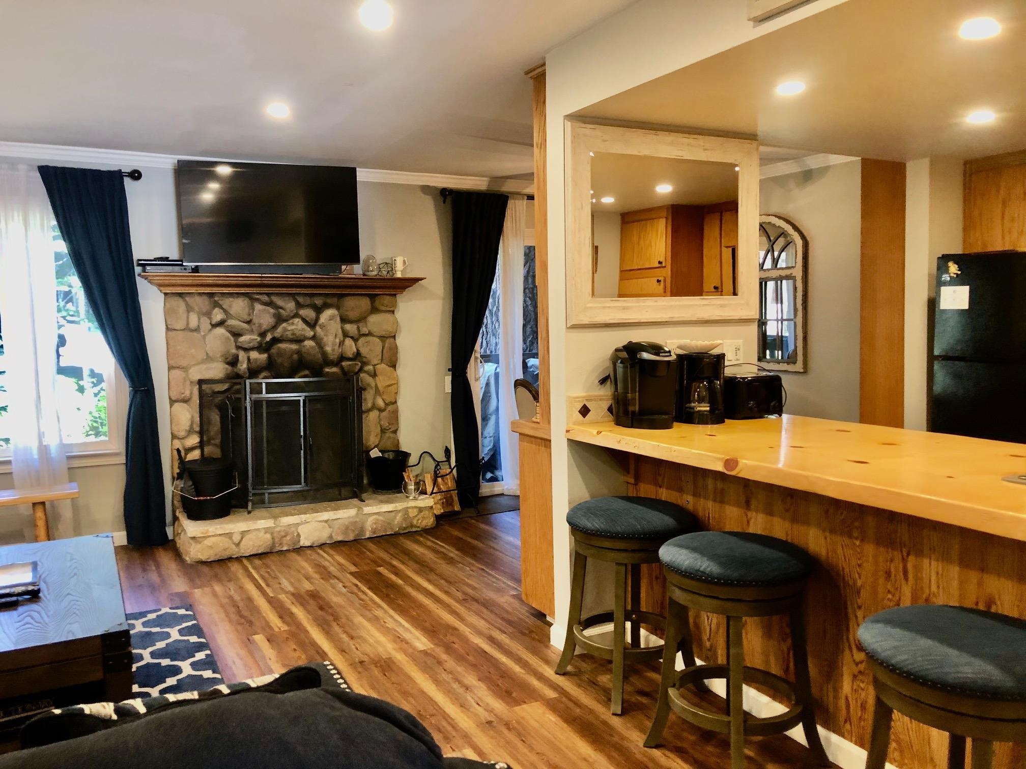 244 Lakeview Boulevard Unit: 129