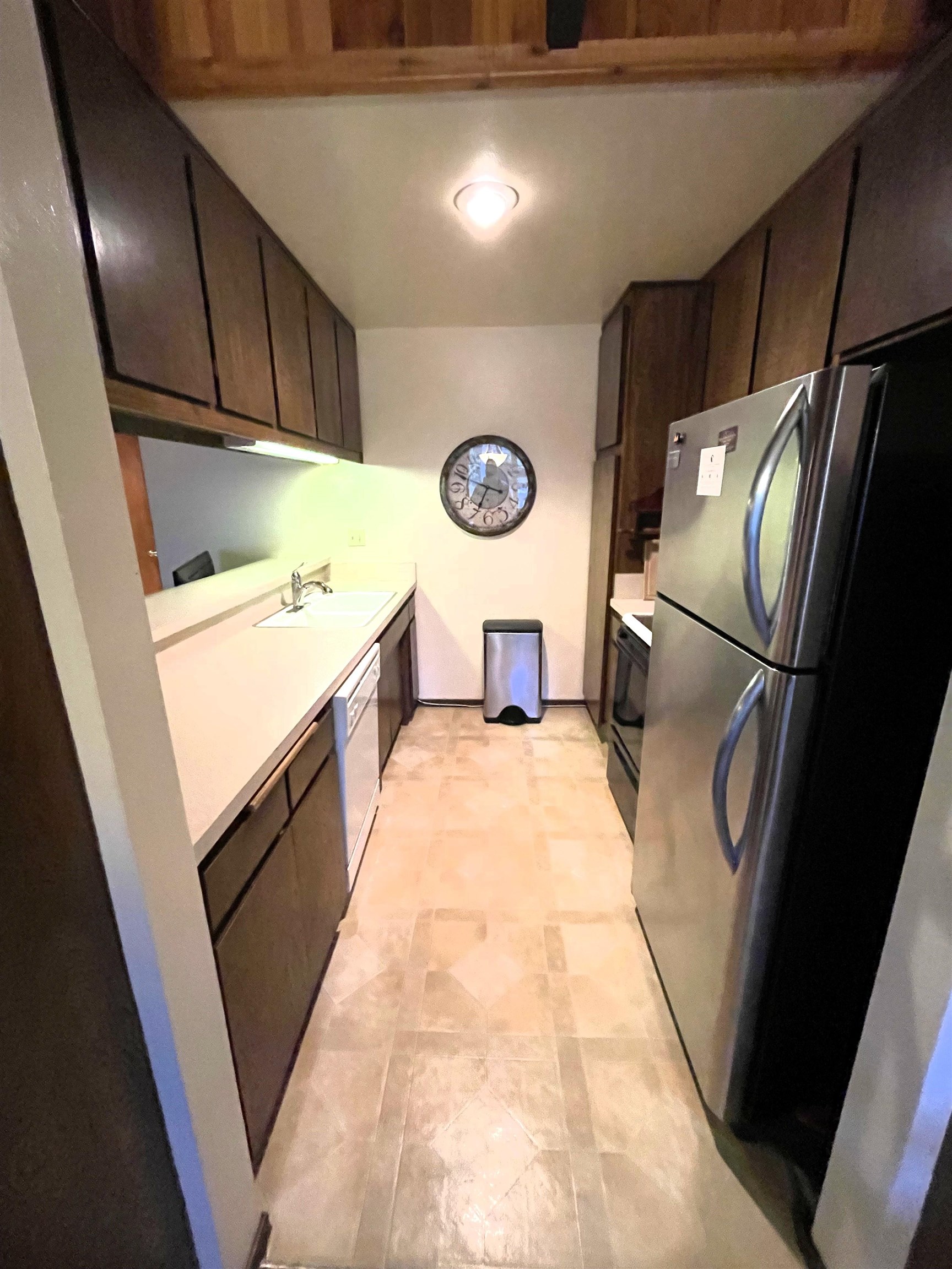 244 Lakeview Blvd #124