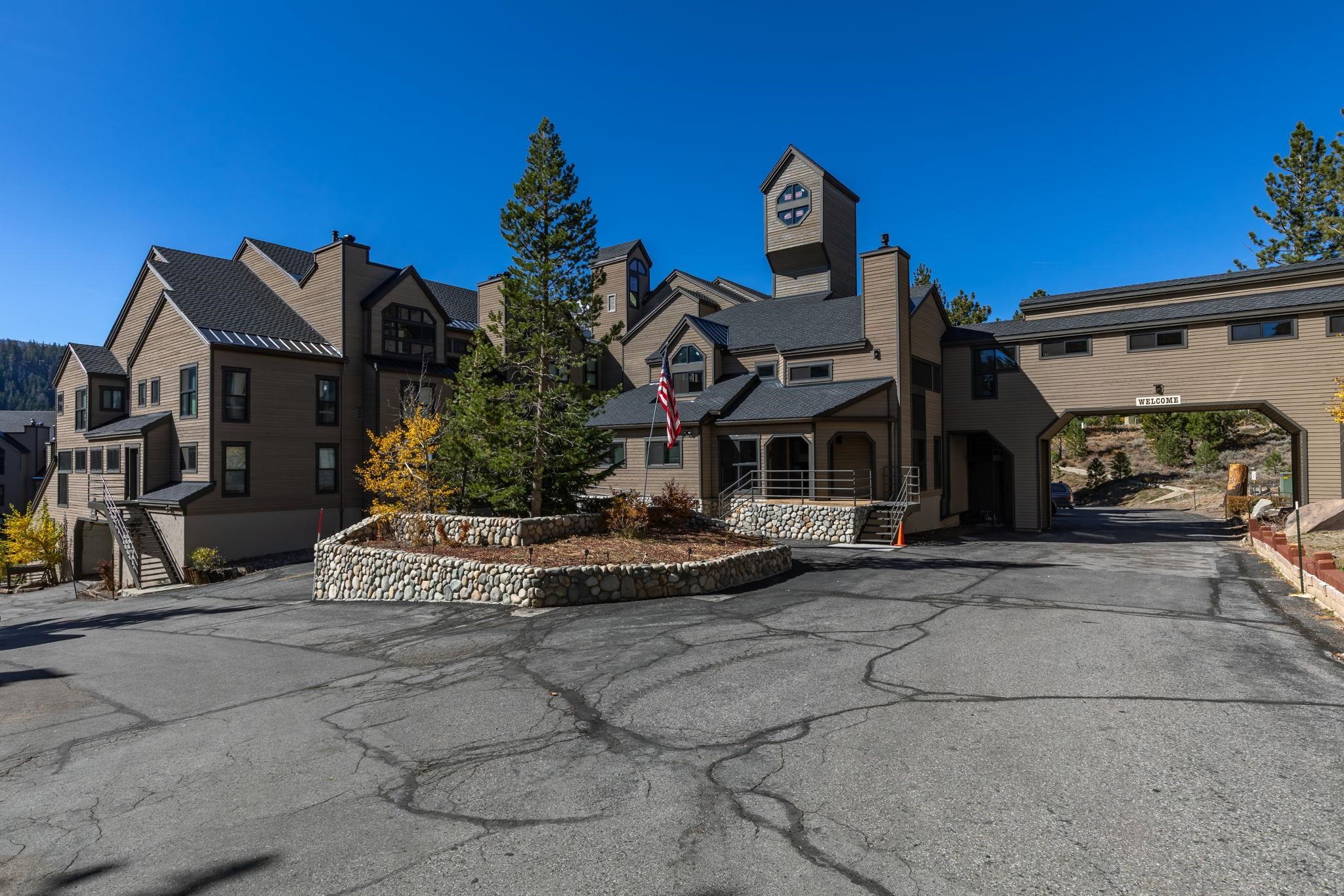 865 Majestic Pines Drive Unit: 125