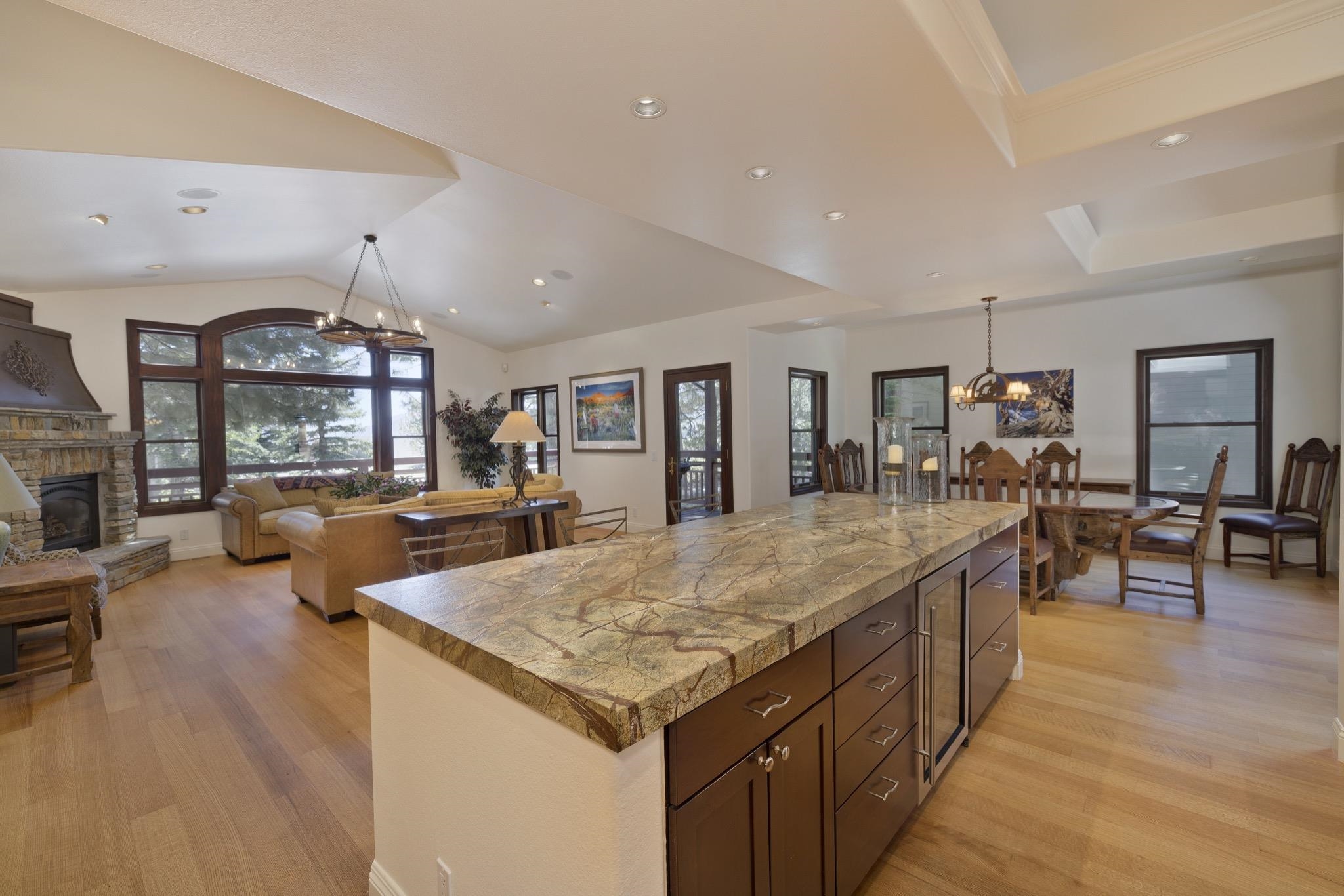378 Ridge Way