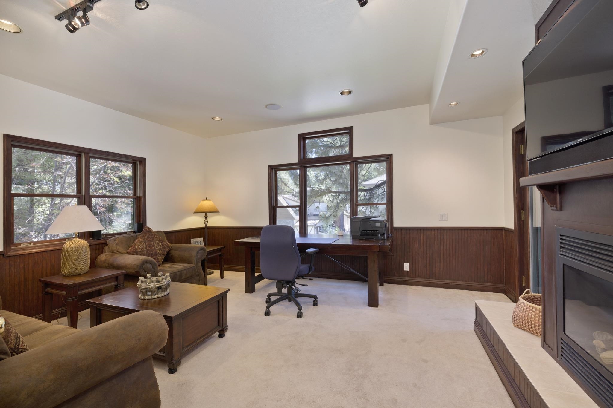 378 Ridge Way