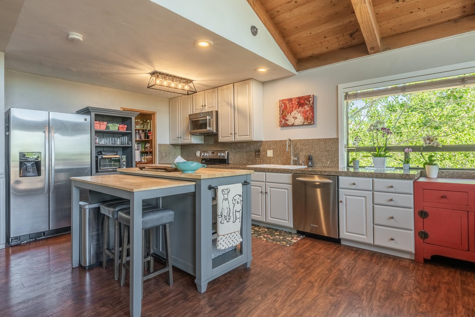 537 Aspen Springs Ranch Rd