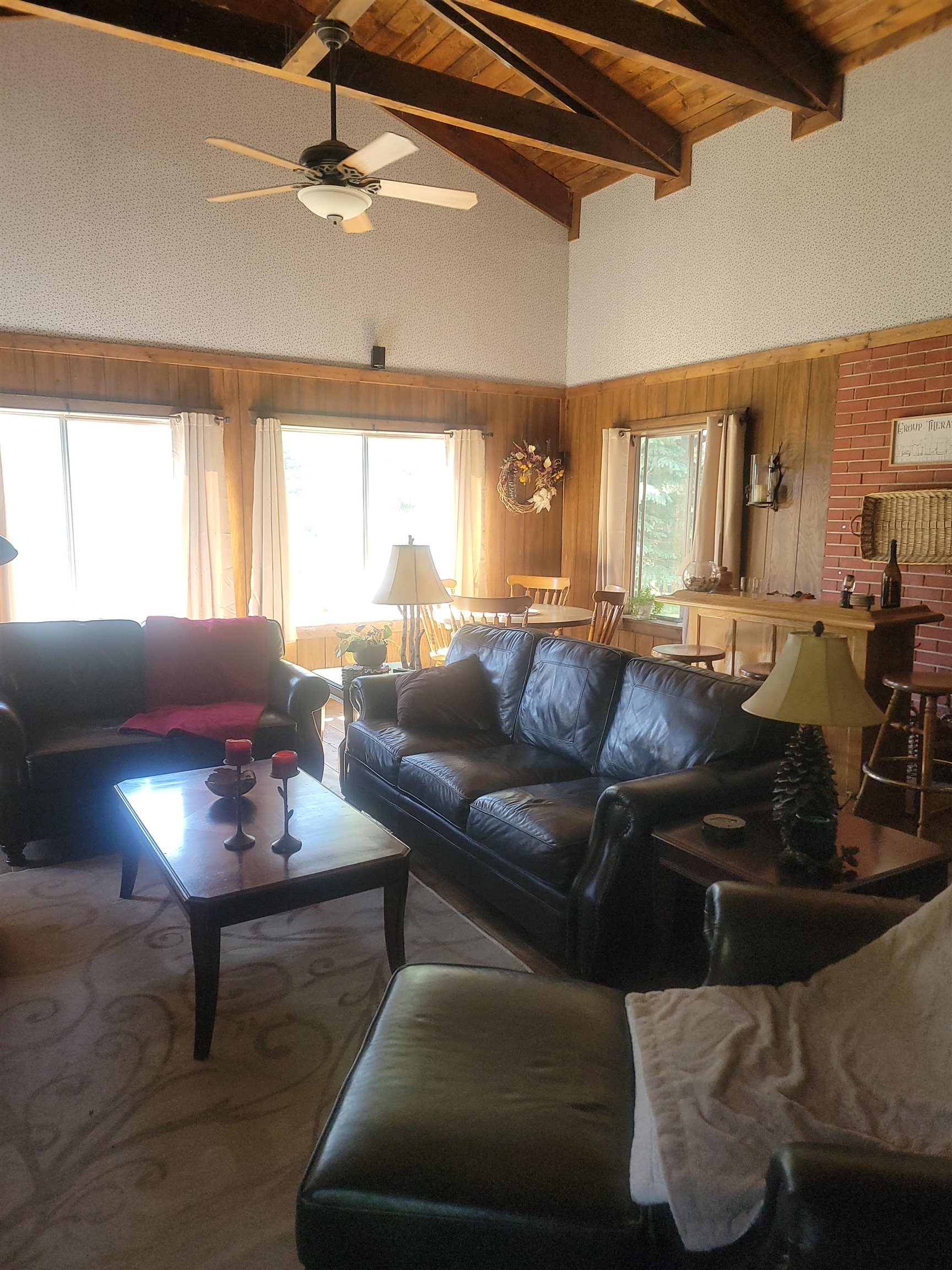 11702 Twin Lakes
