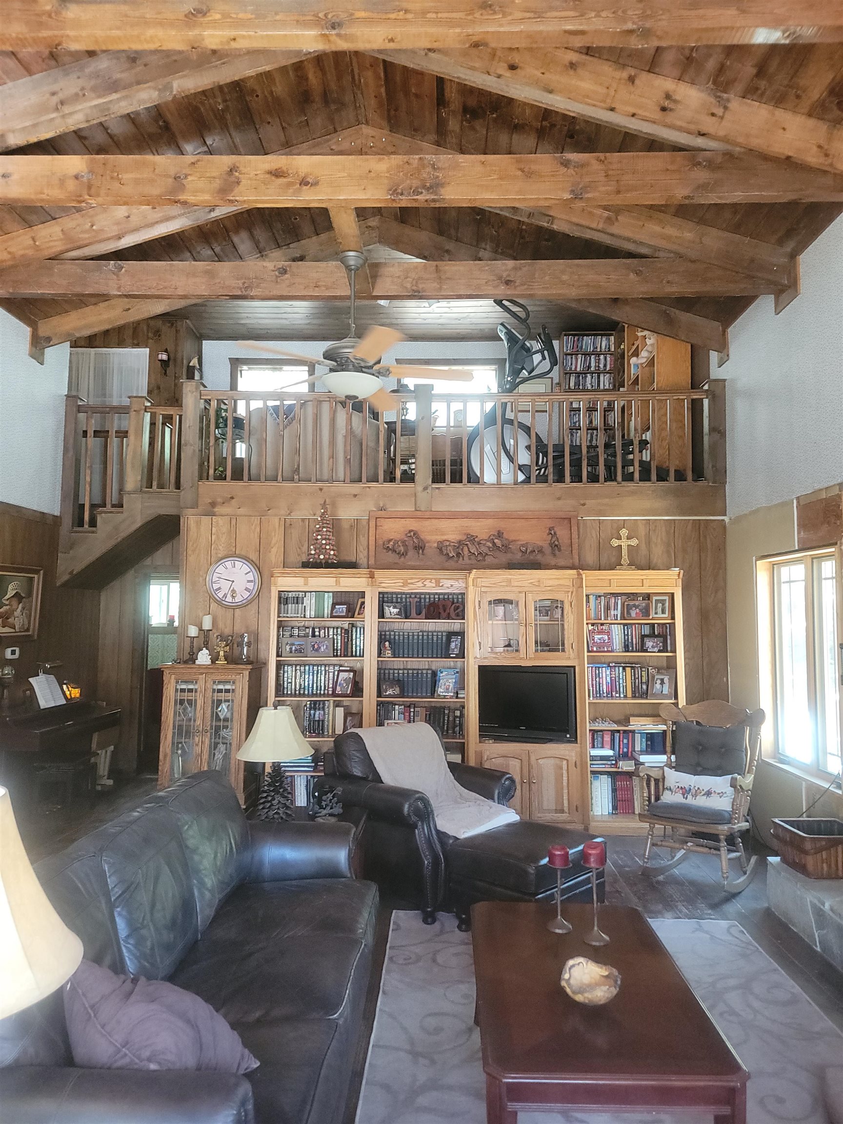 11702 Twin Lakes