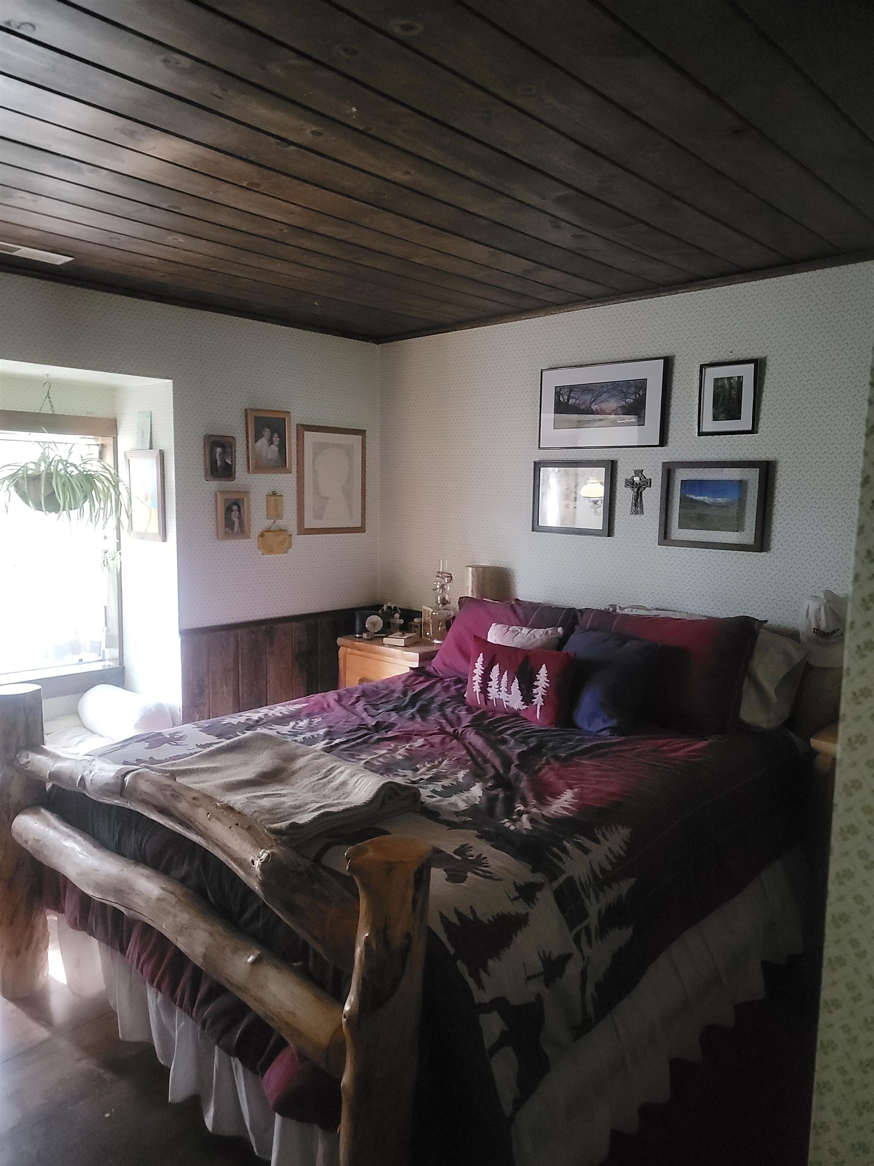 11702 Twin Lakes
