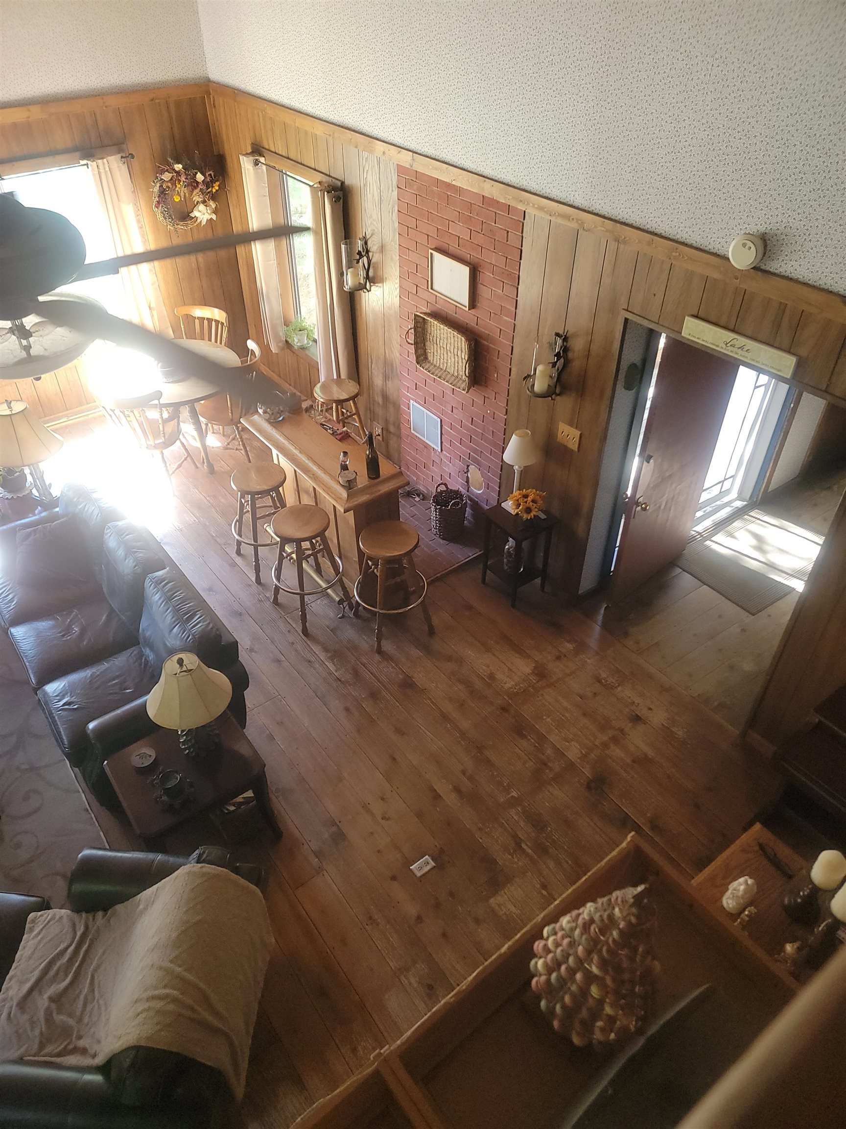 11702 Twin Lakes
