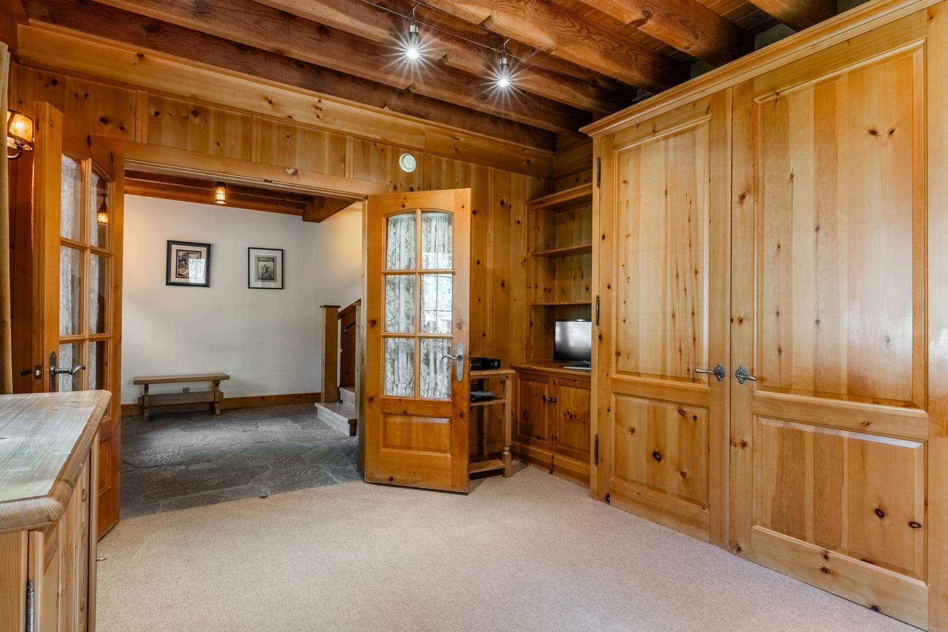 331 Monterey Circle