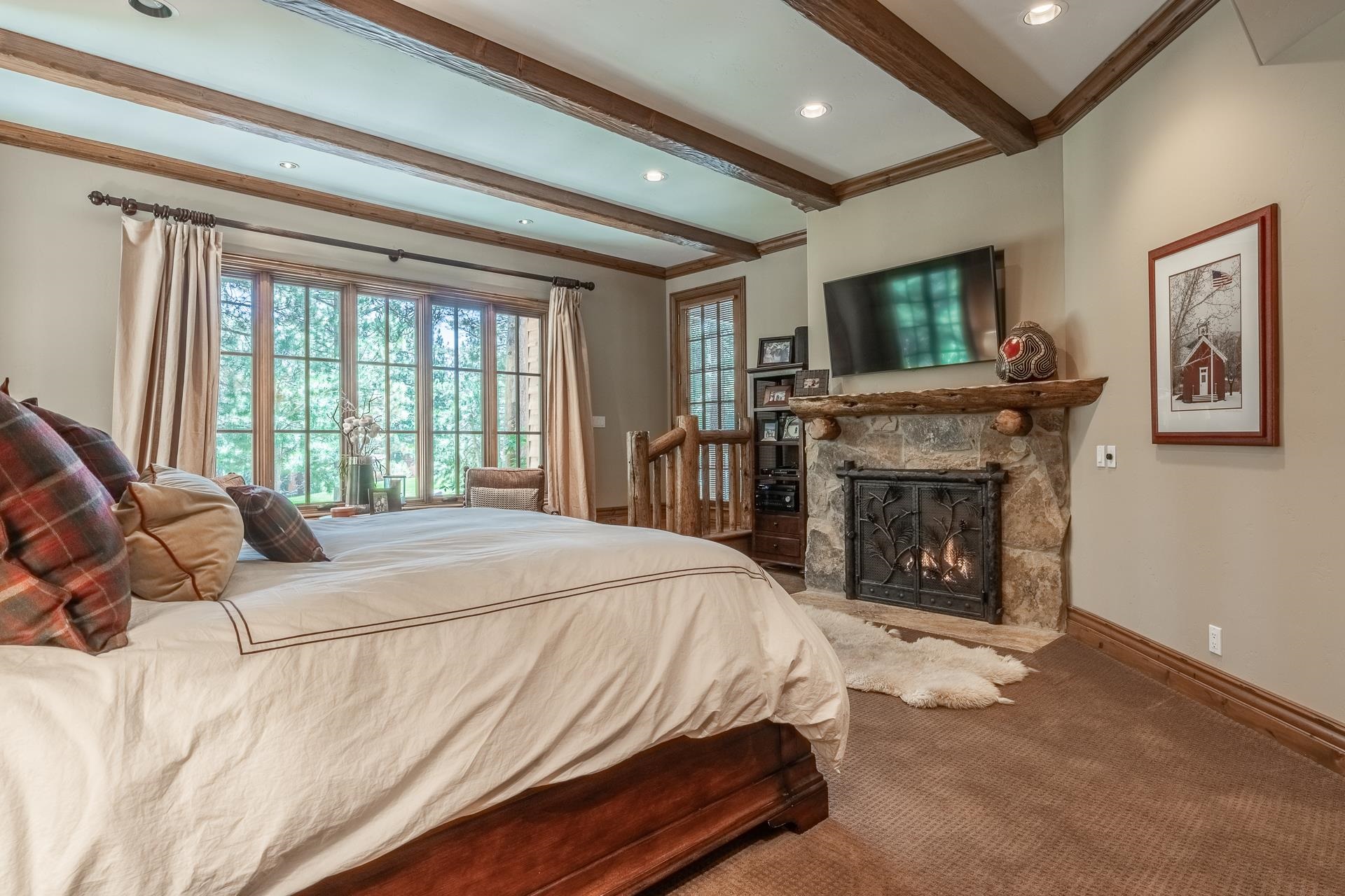 337 Starwood Drive