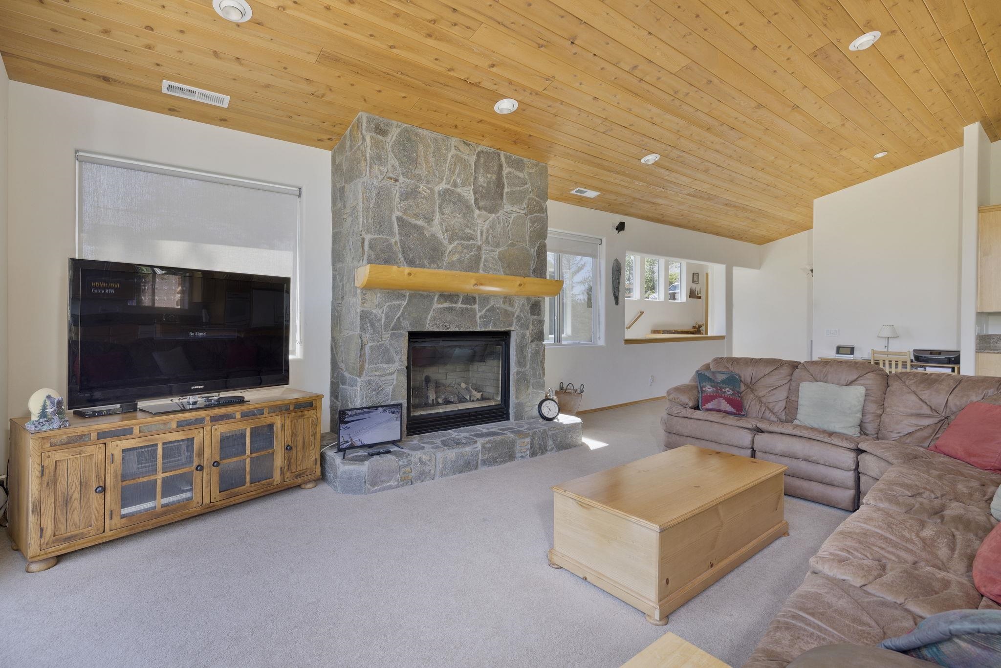 492 John Muir Rd.