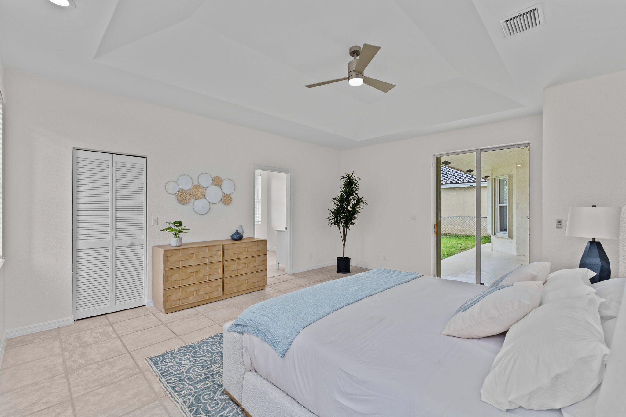 5954 NW 74th Street
