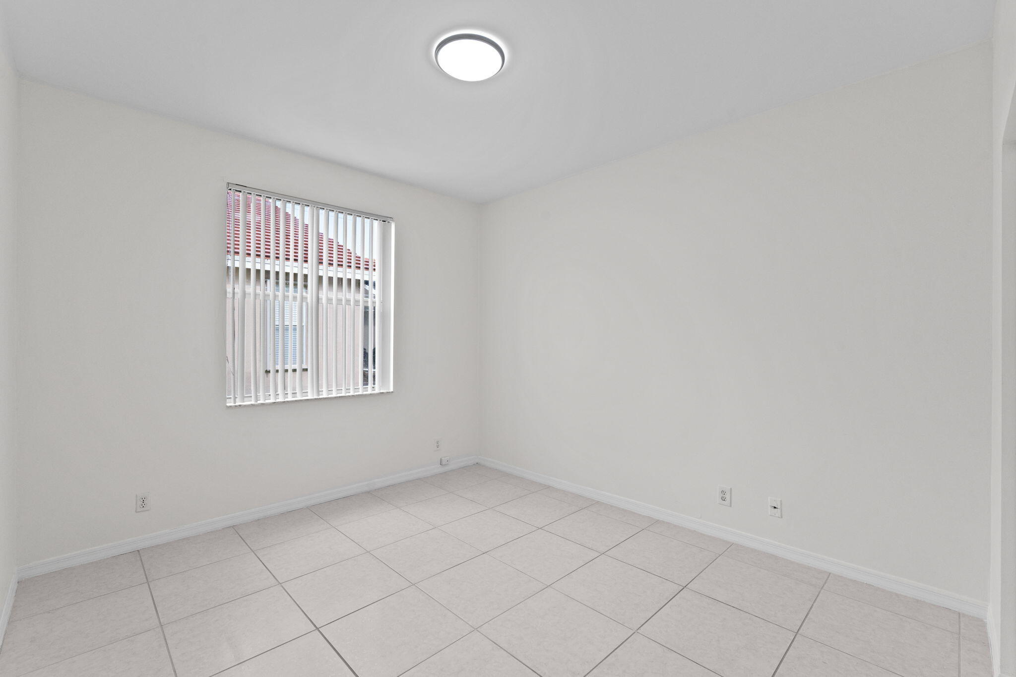5954 NW 74th Street