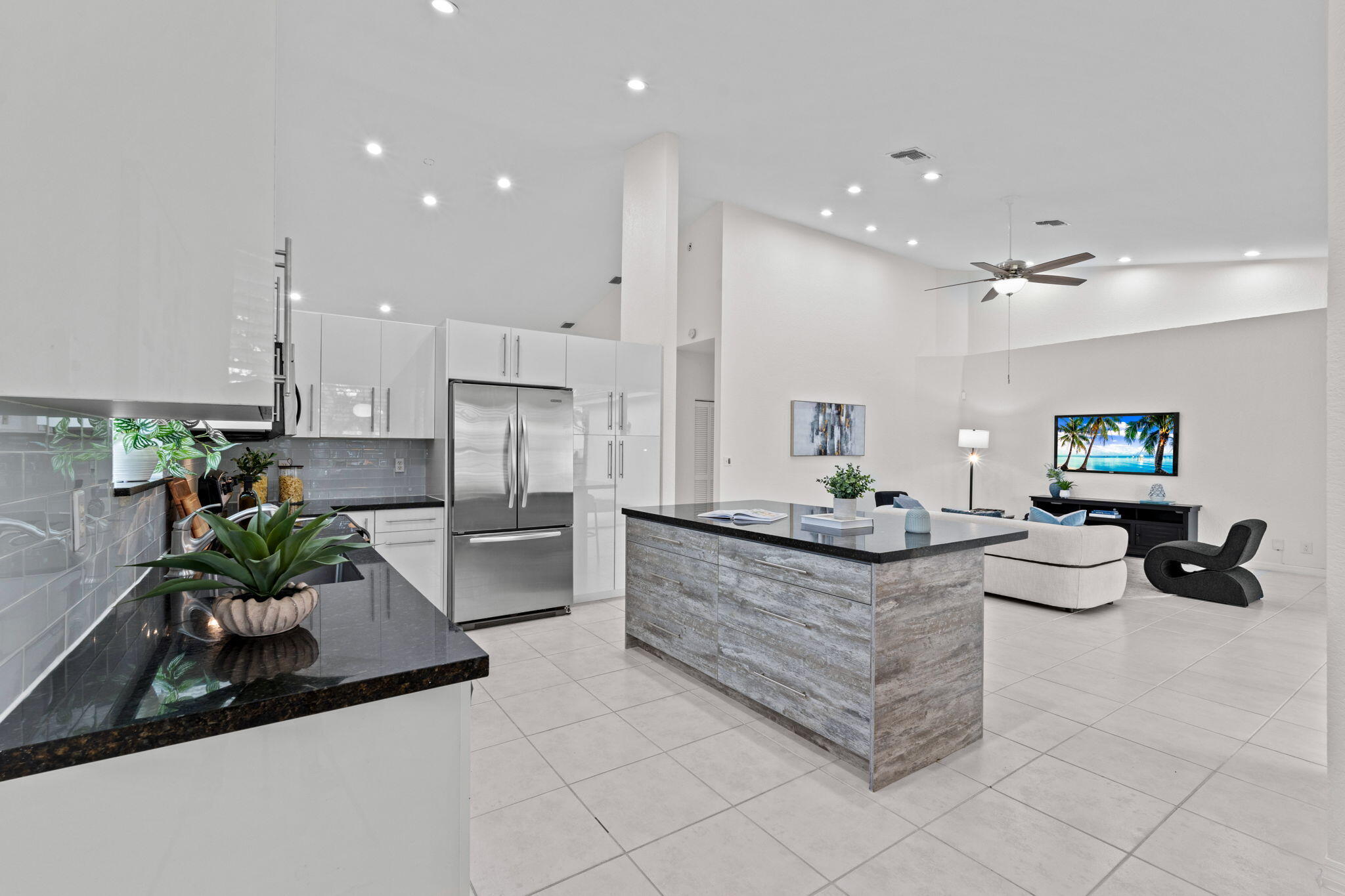 5954 NW 74th Street