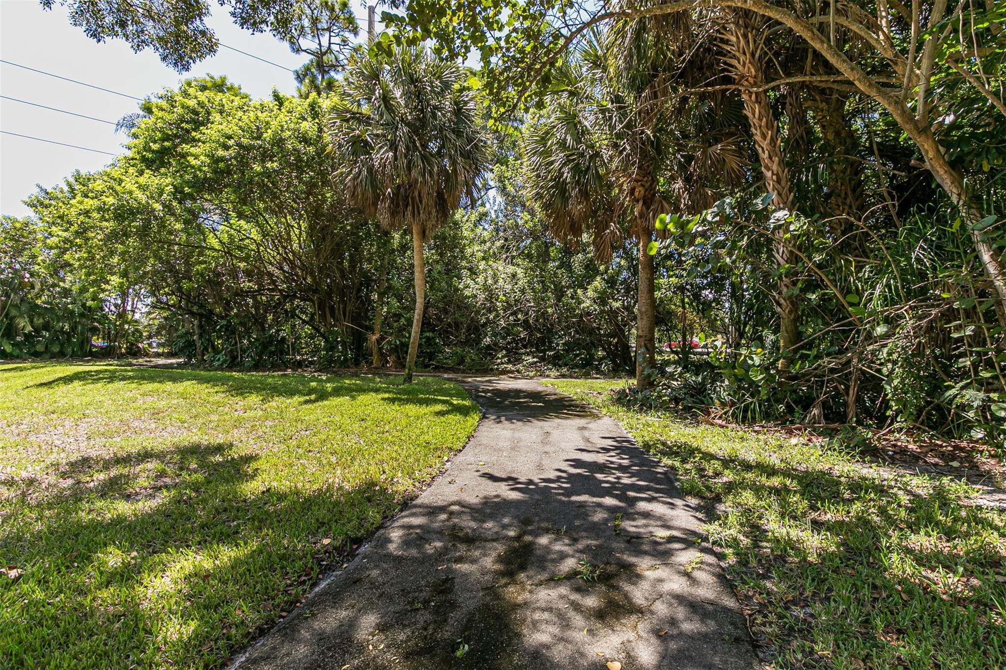 5700 Coach House Circle G