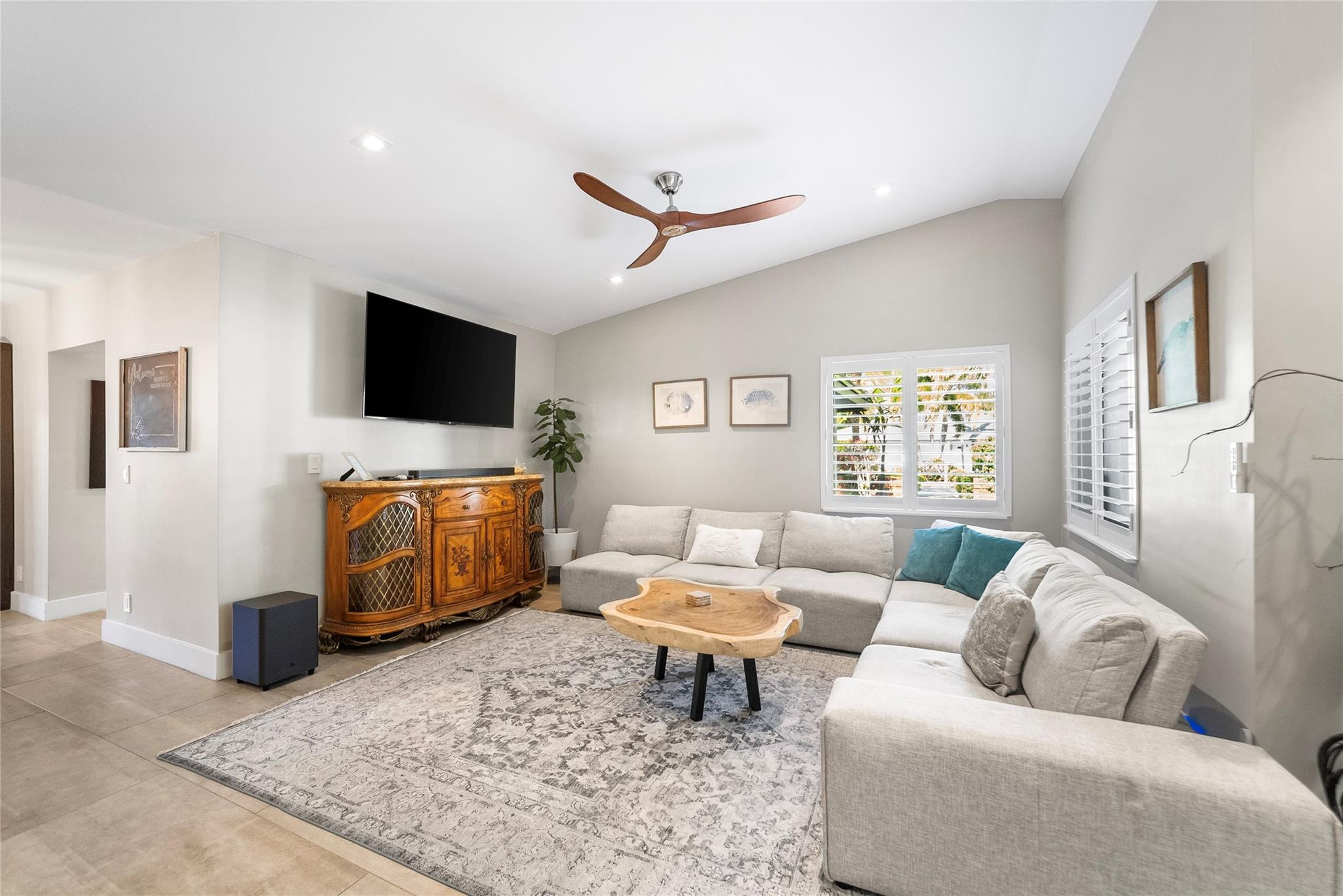 2600 SE 2nd Court