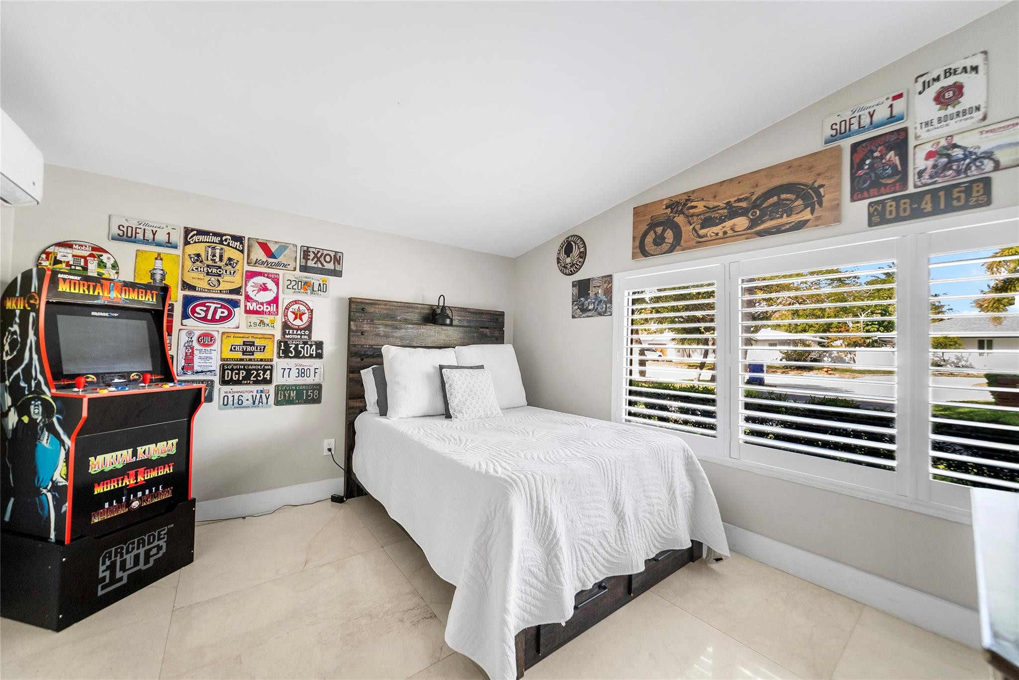 2600 SE 2nd Court