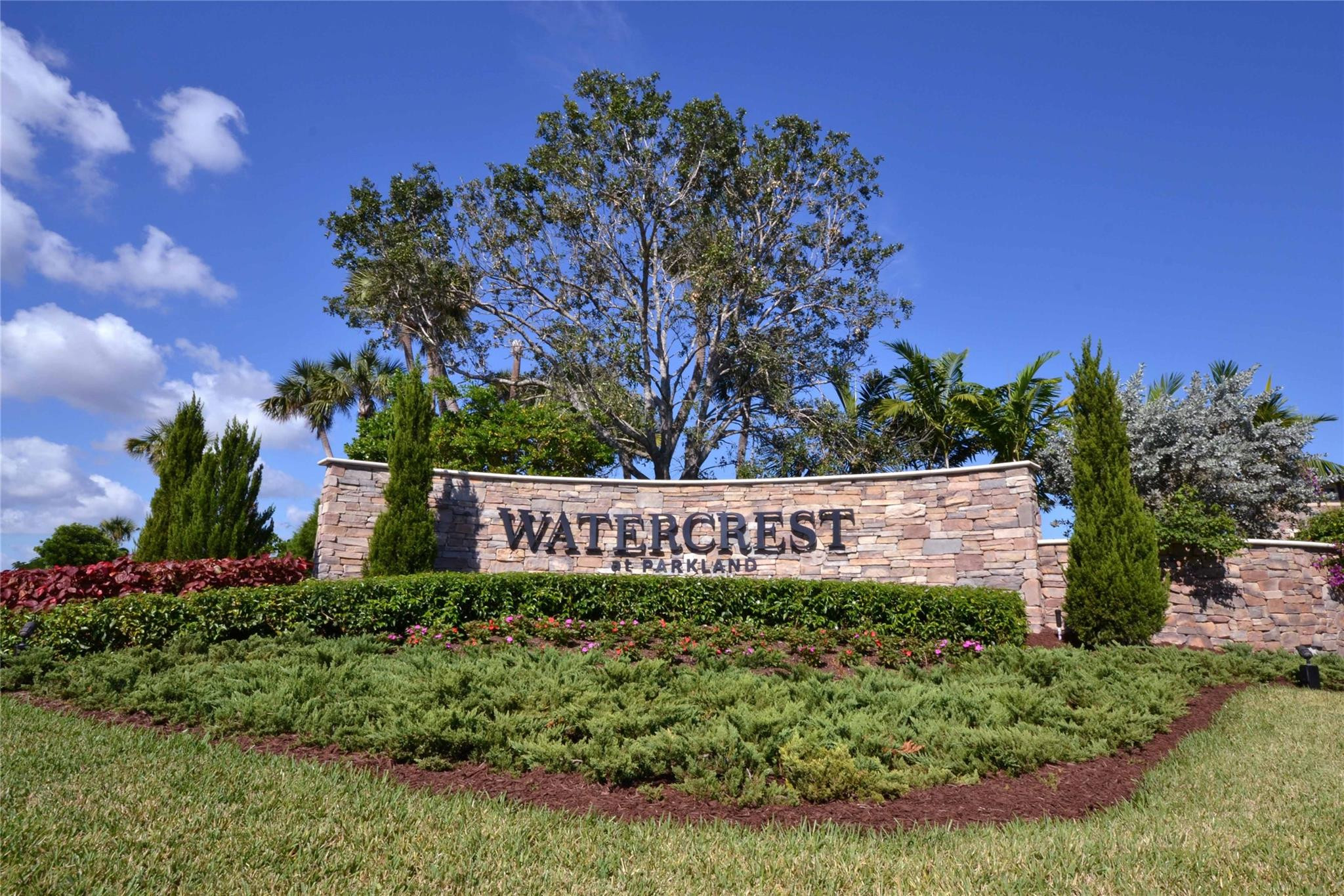 8970 Watercrest Circle