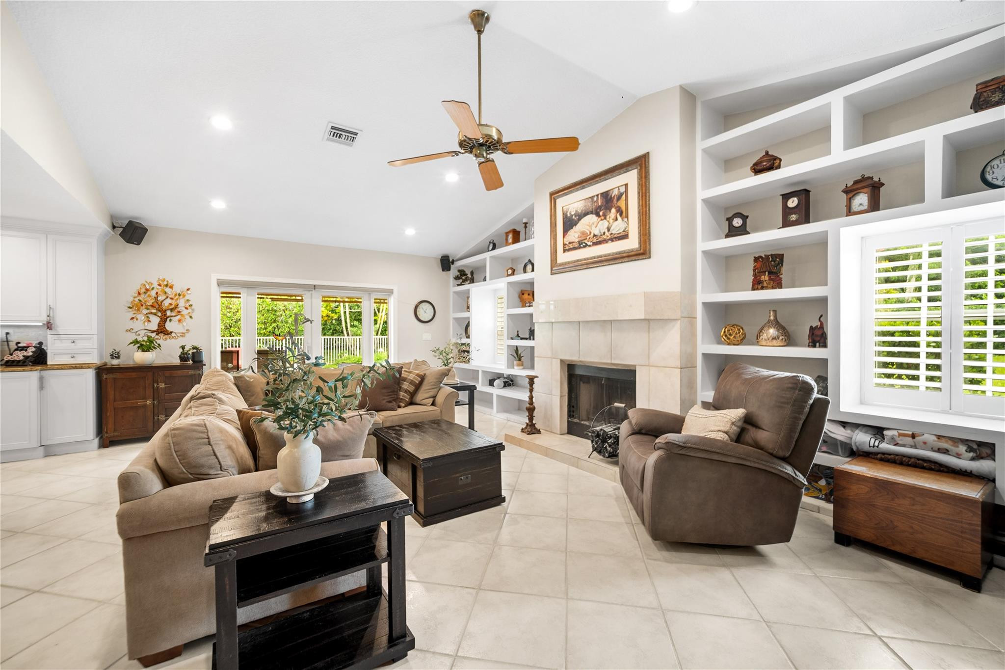 7604 Lexington Lane
