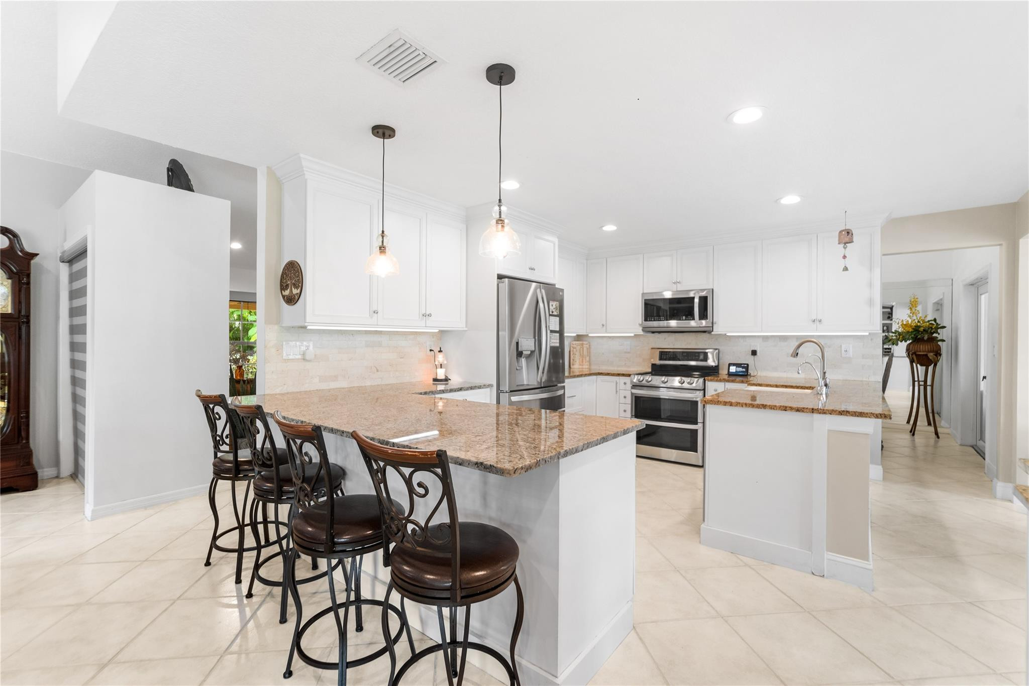 7604 Lexington Lane