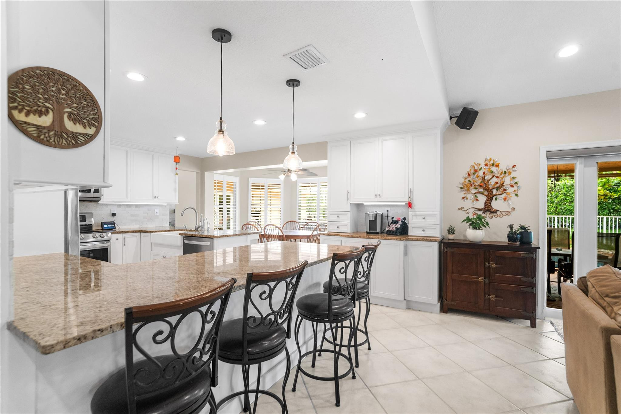 7604 Lexington Lane
