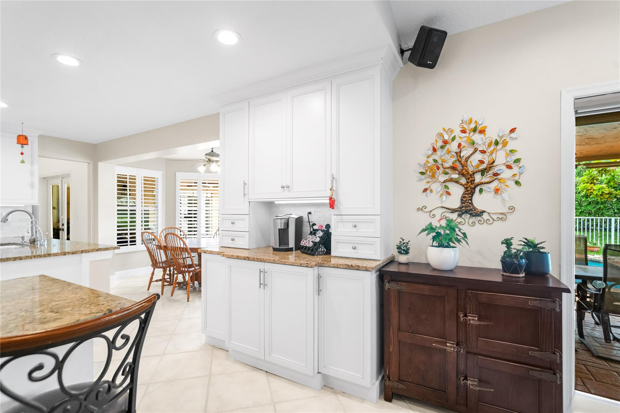 7604 Lexington Lane