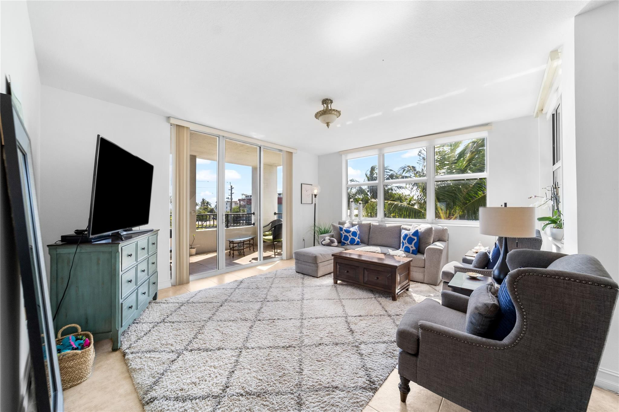 101 SE 20th Avenue 405