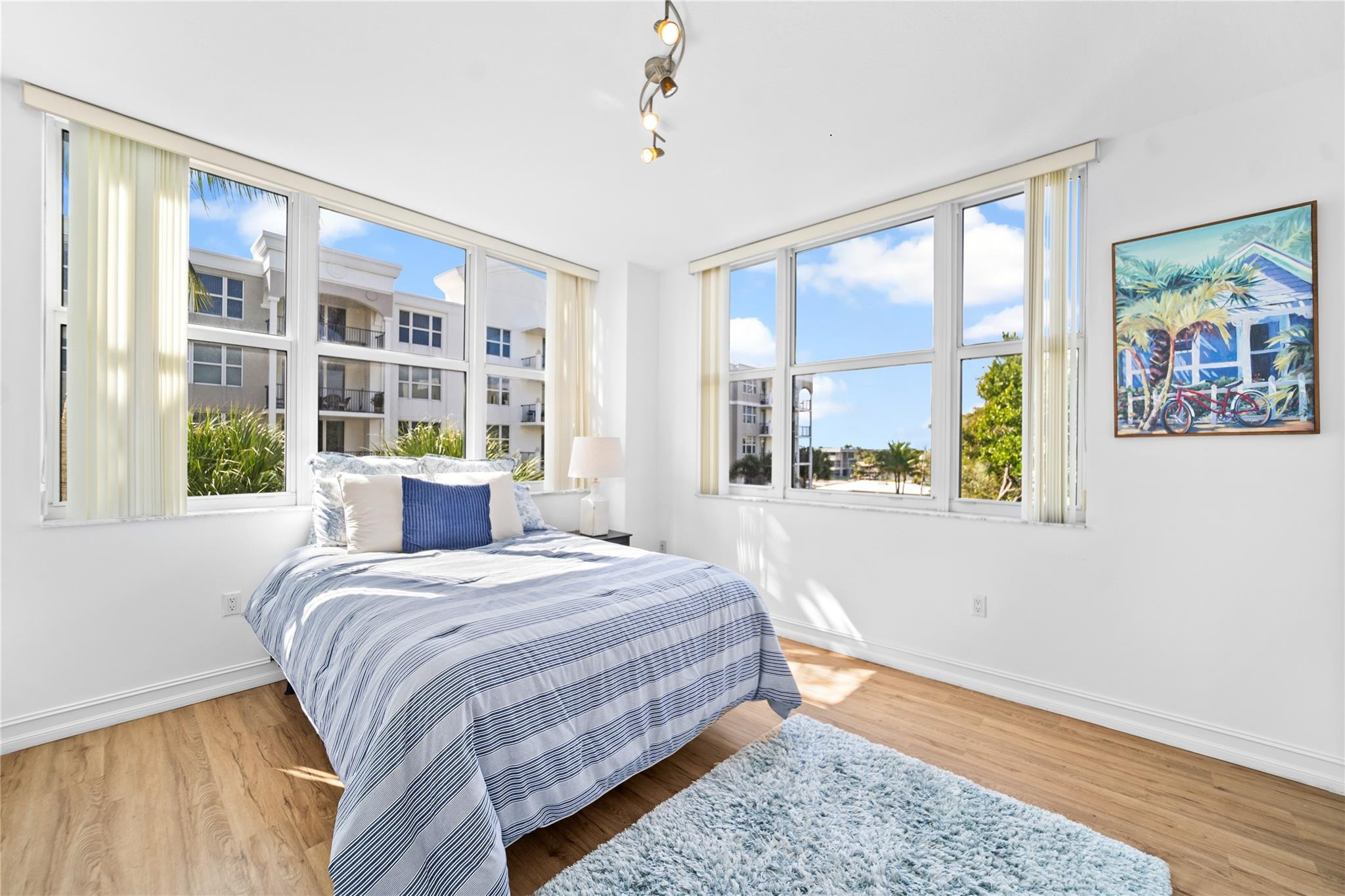 101 SE 20th Avenue 405