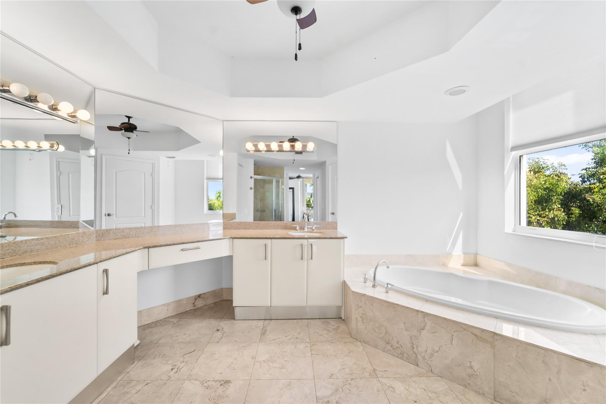 101 SE 20th Avenue 405