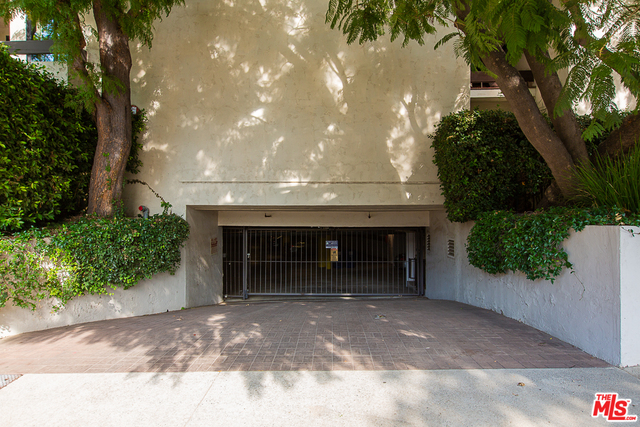 11687 Bellagio Rd Unit: #4