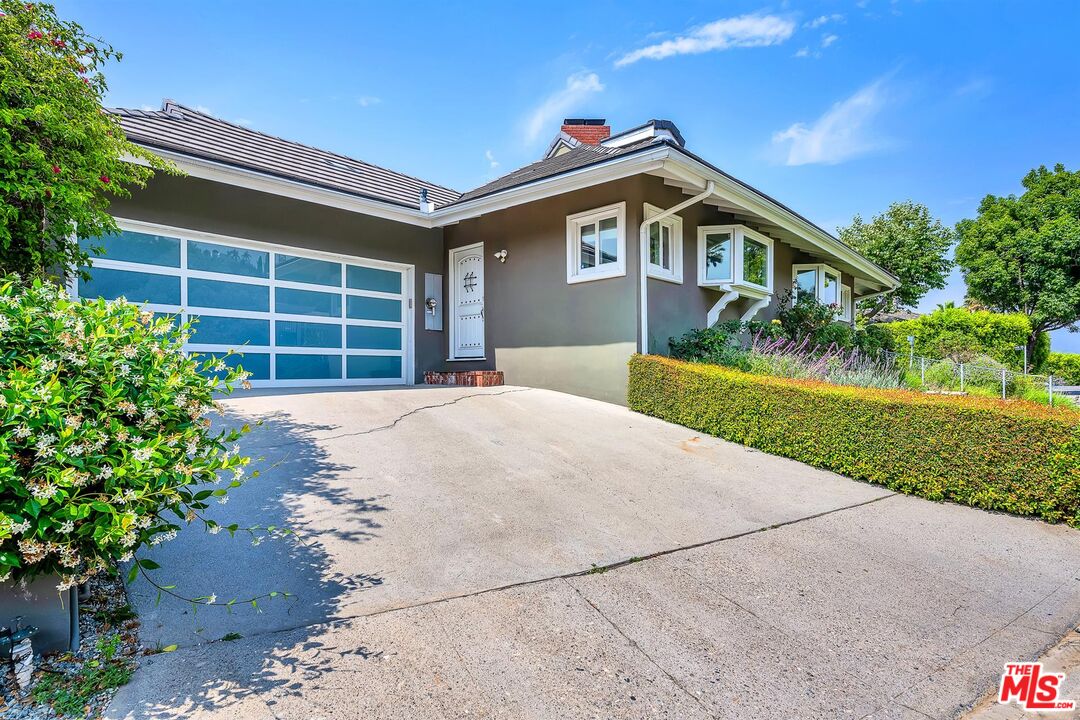 3389 Wrightview Pl