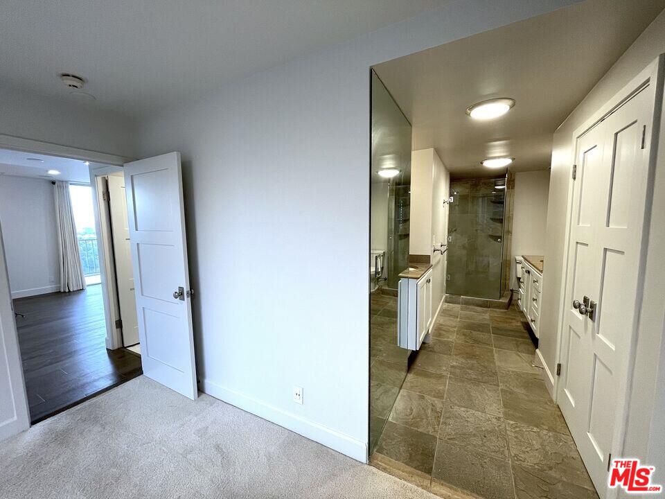 2160 Century Park Unit: 1102