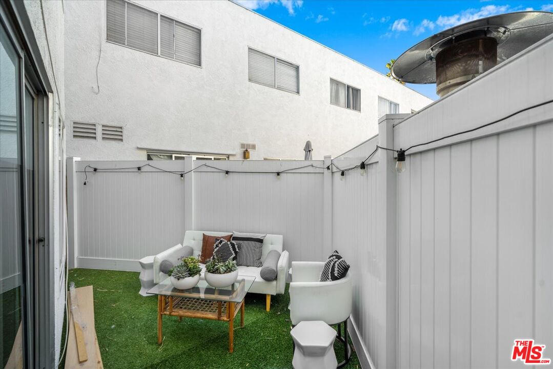 2911 4th St Unit: 117