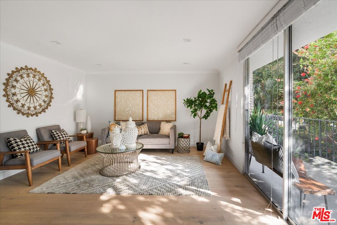 2911 4th St Unit: 117