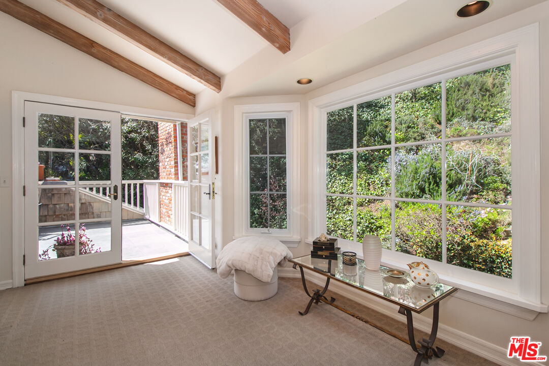 1725 La Fontaine Ct