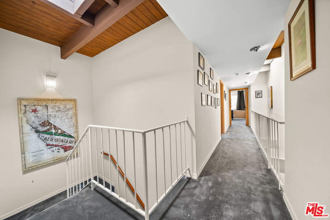 4308 ALCOVE AVE Unit: 106