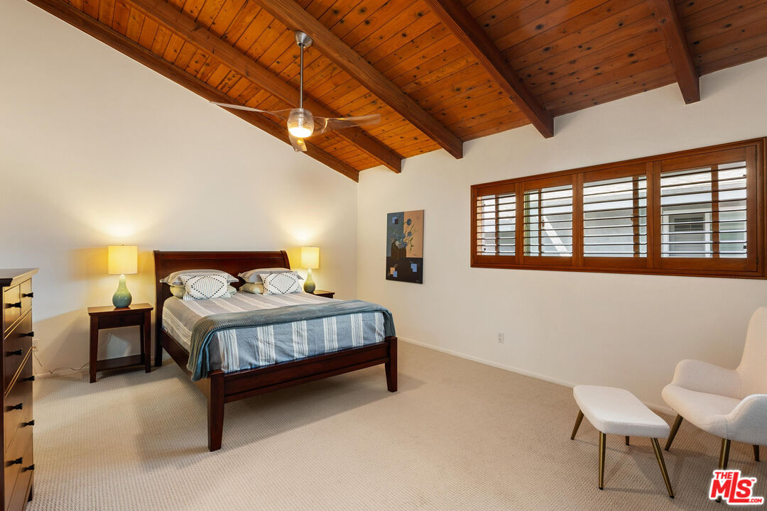 2428 28th St Unit: 10