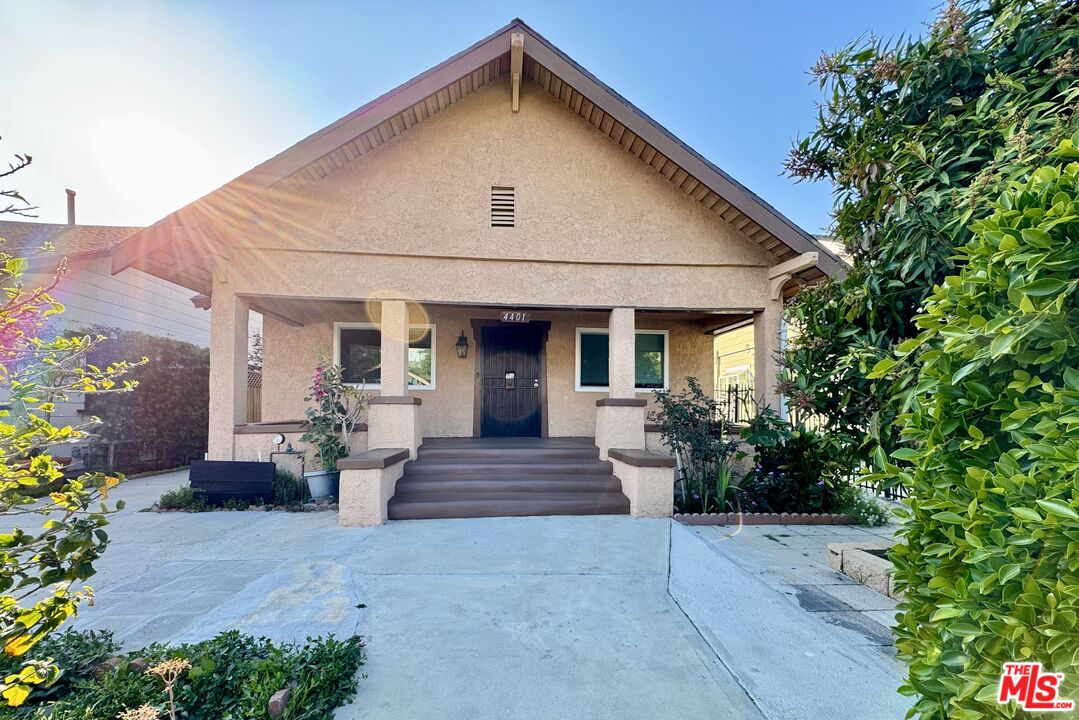 4401 Homer St