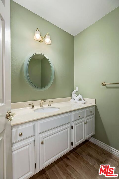 18135 BURBANK Unit: 11
