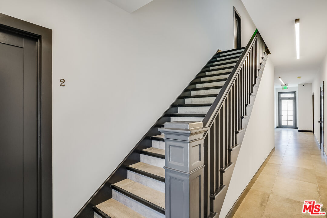 151 N Swall Dr Unit: 6