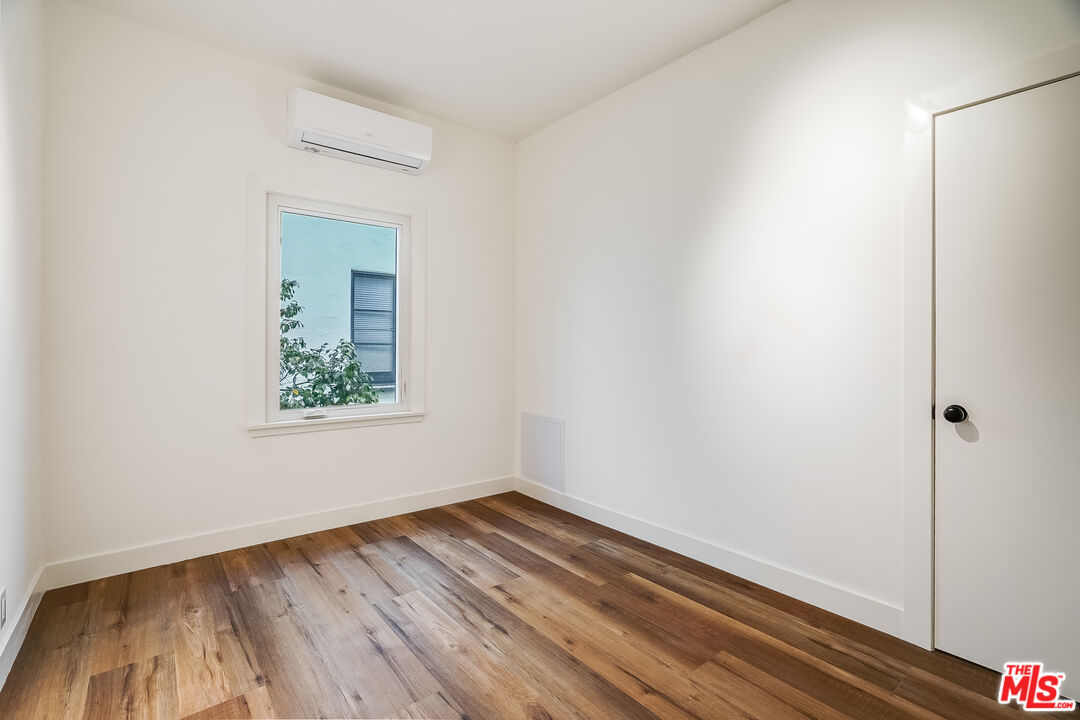 151 N Swall Dr Unit: 6