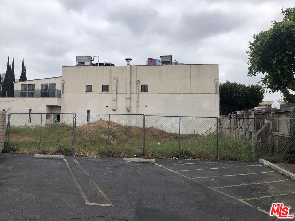 1255 S La Cienega Blvd