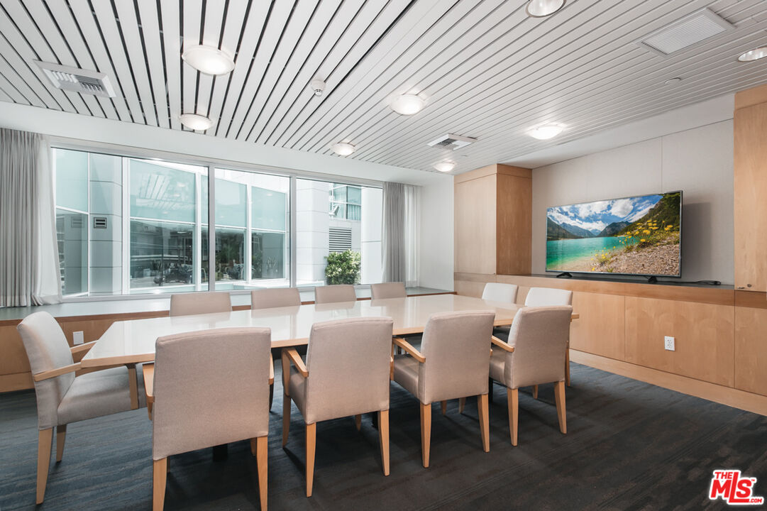 13600 Marina Pointe Dr Unit: 415