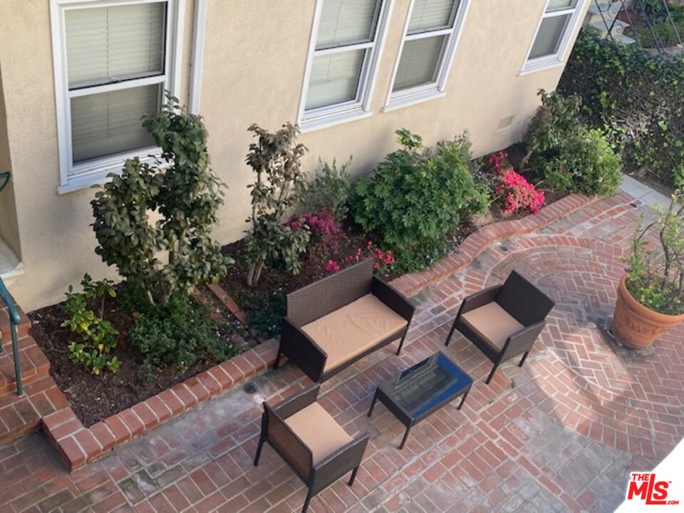 9609 W OLYMPIC BLVD Unit: G