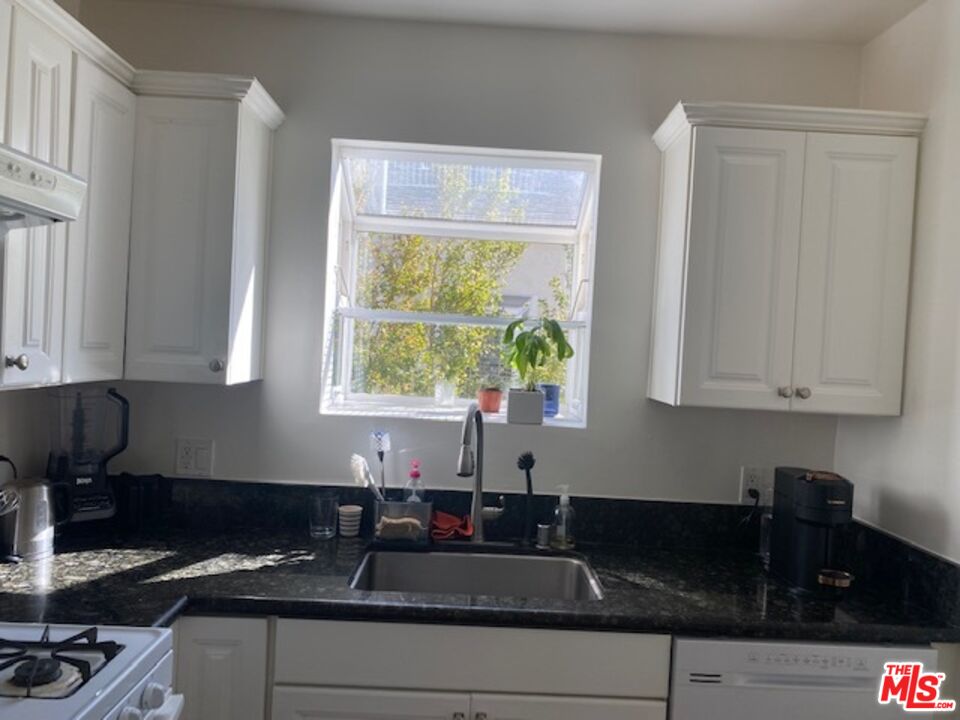 9609 W OLYMPIC BLVD Unit: G