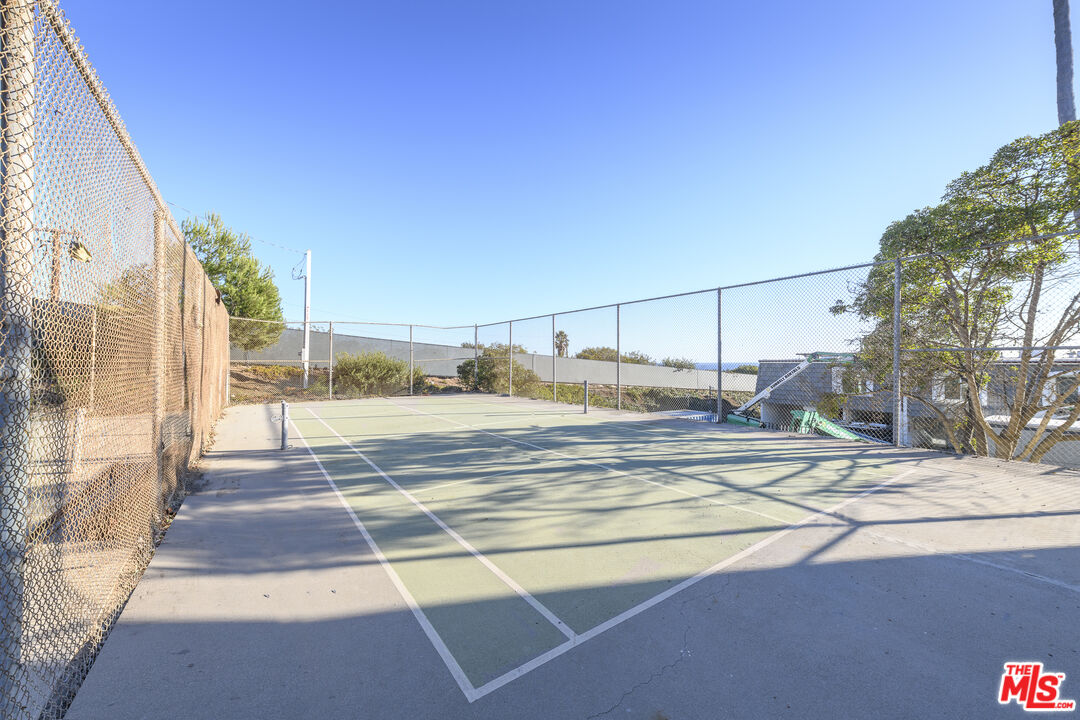 11958 Oceanaire Ln